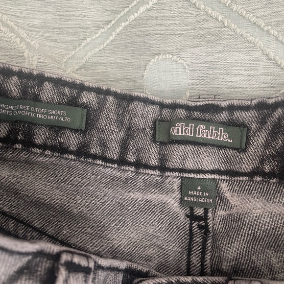 High Waisted Washed Shorts - Picture 5 of 5